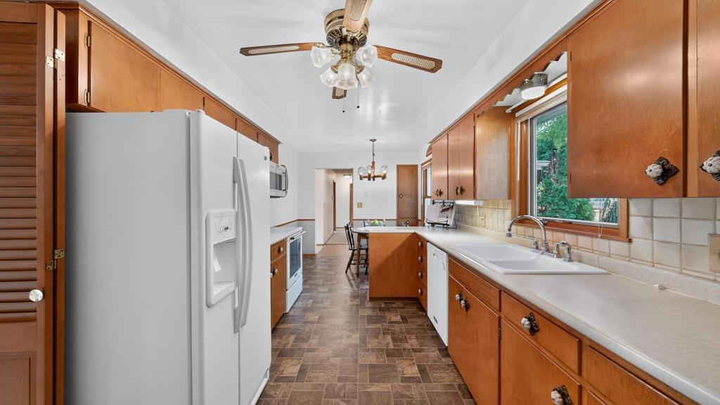 302 Garden Road Property Photo 12