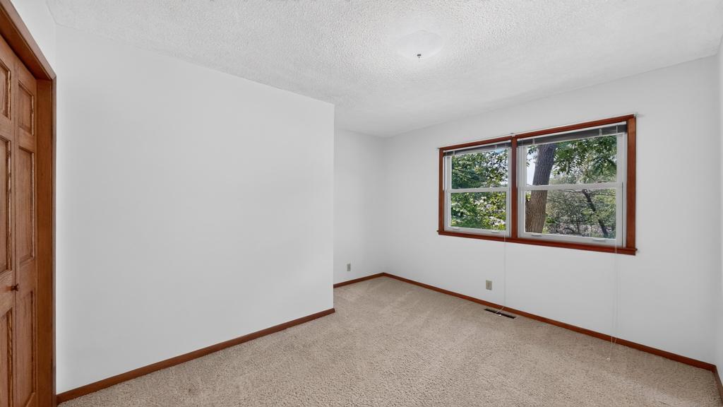 302 Garden Road Property Photo 19
