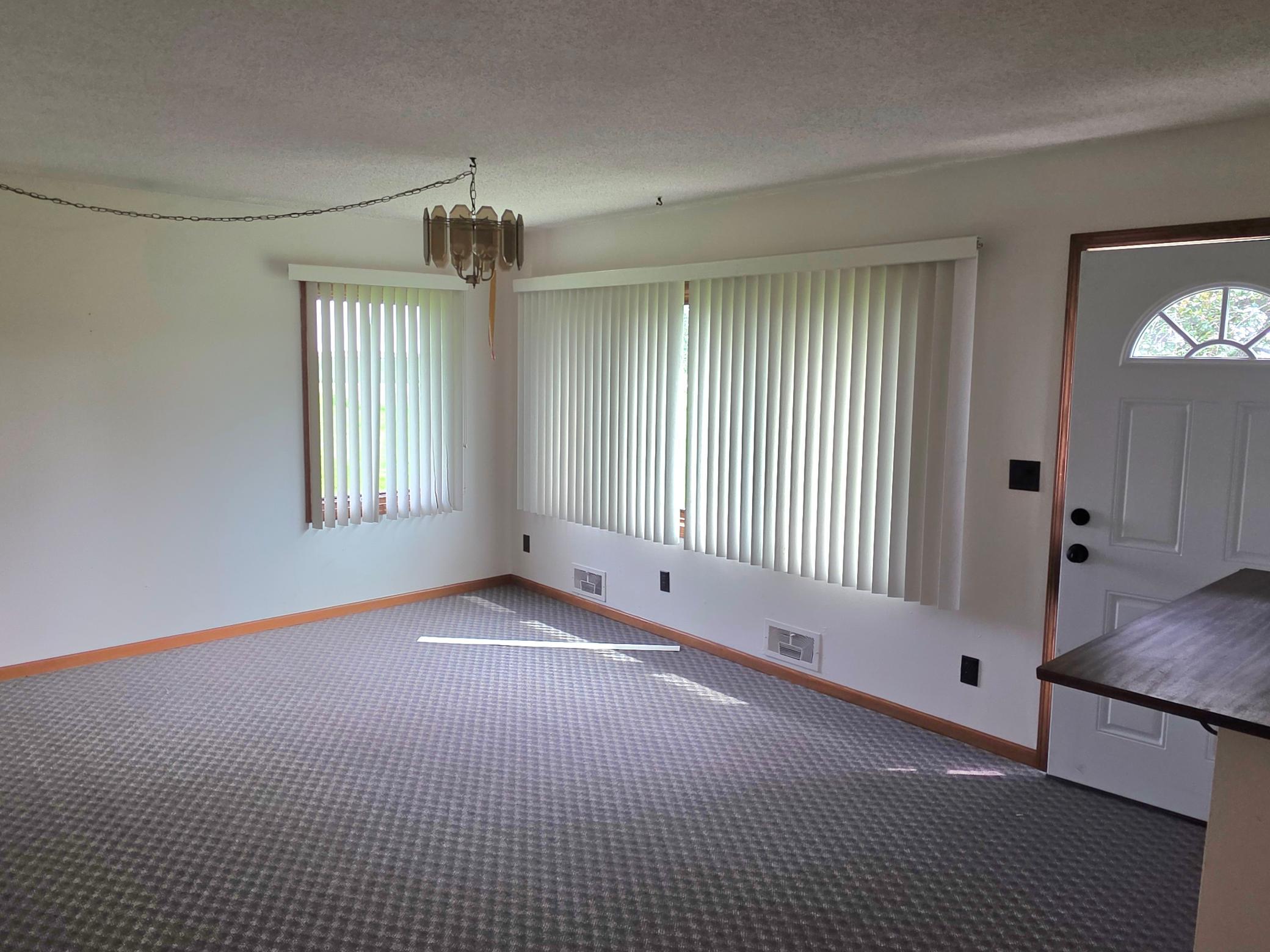 1868 240th Avenue Property Photo 5
