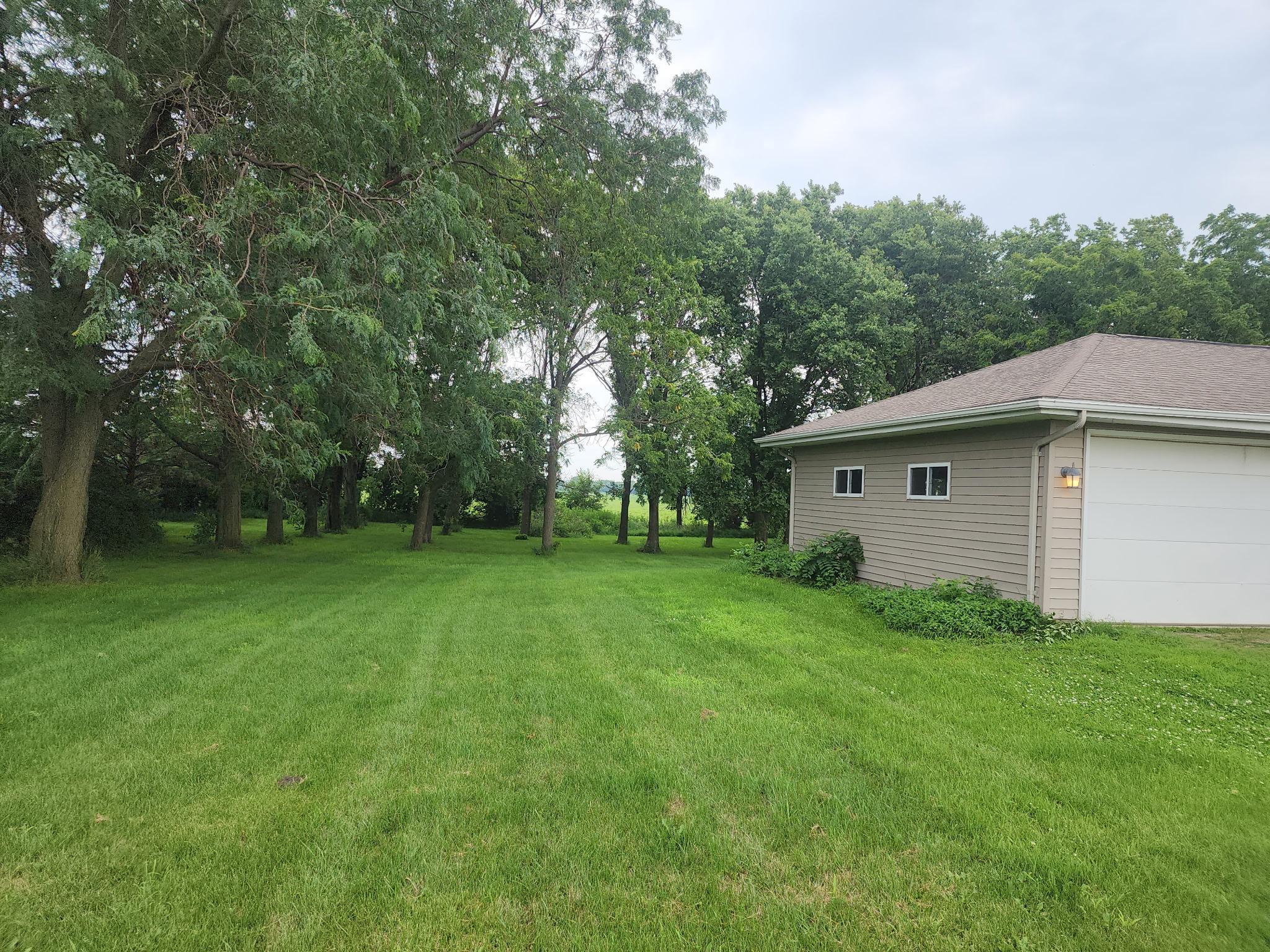 1868 240th Avenue Property Photo 13