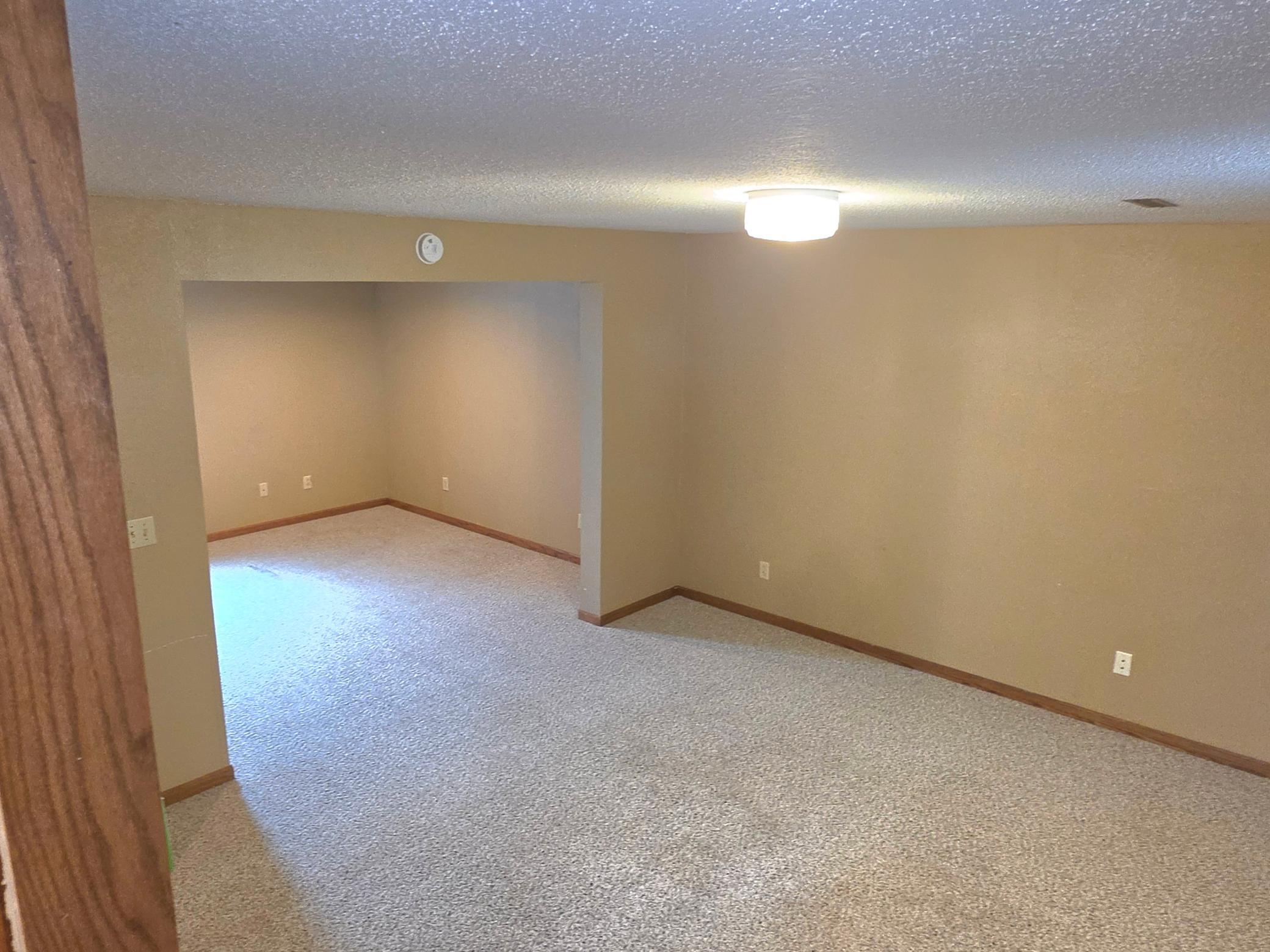 1868 240th Avenue Property Photo 25