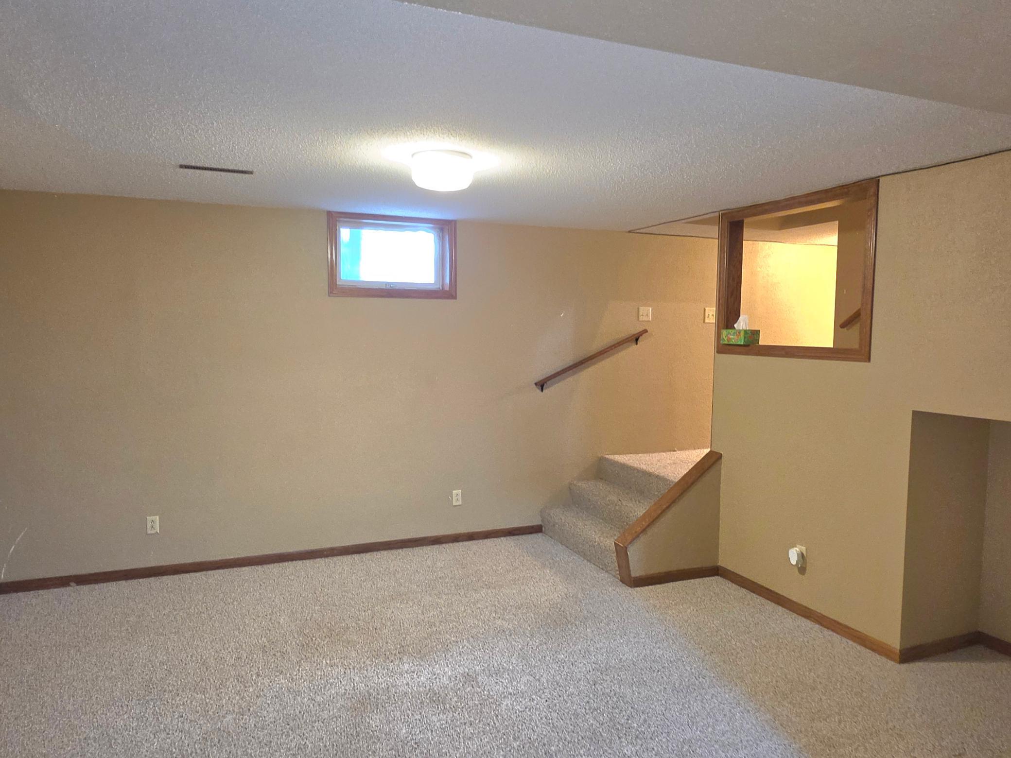 1868 240th Avenue Property Photo 26