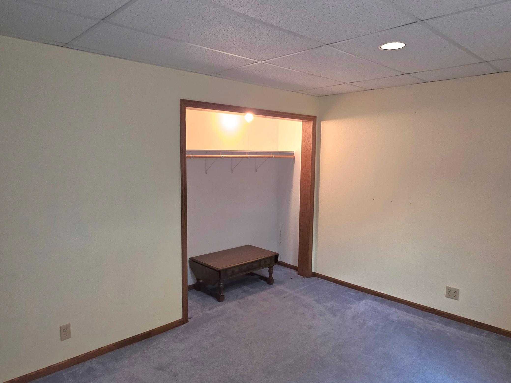 1868 240th Avenue Property Photo 32