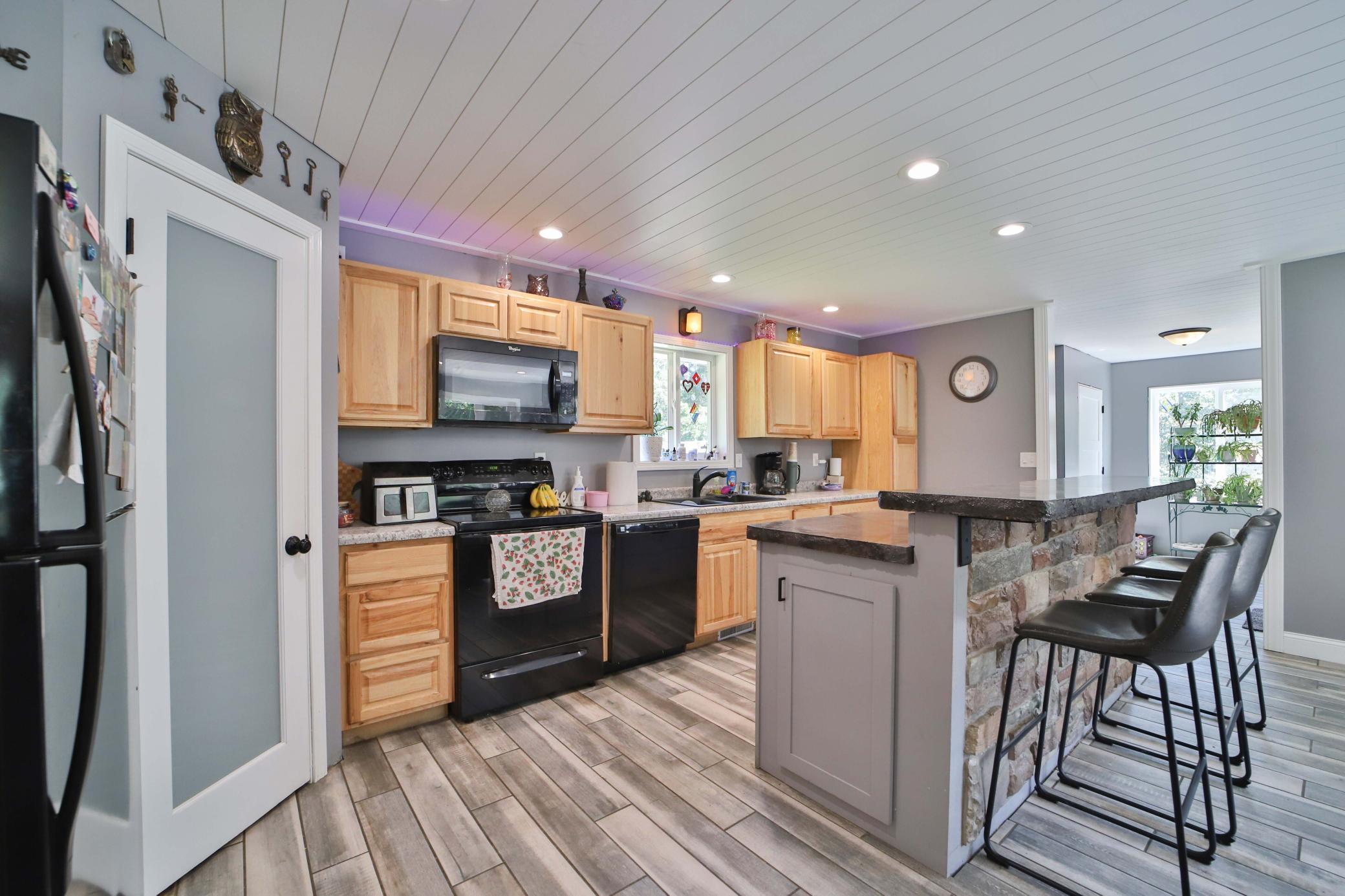 1040 Big Bear Trail Sw Property Photo 4