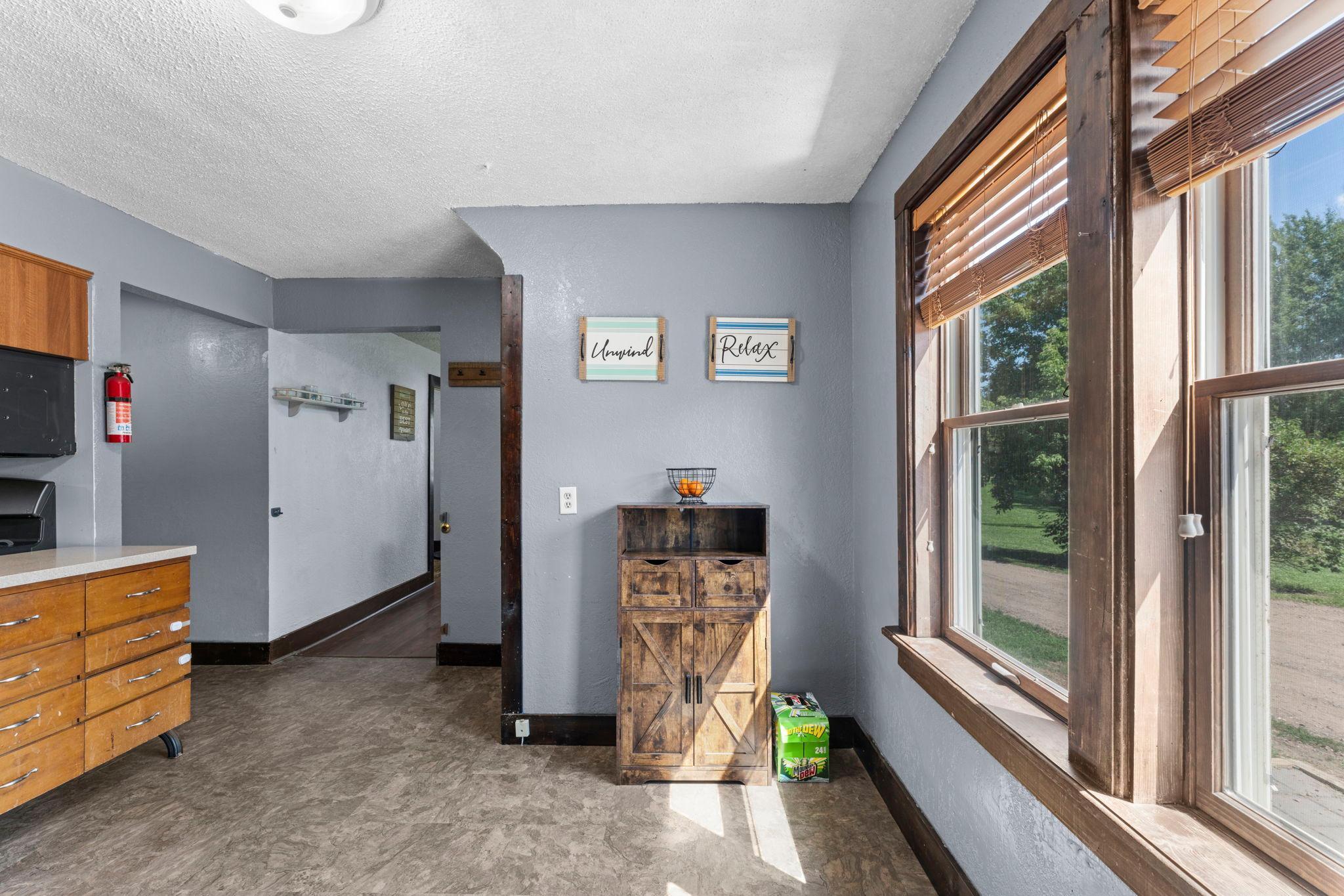 42550 Cedarcrest Trail Property Photo 28