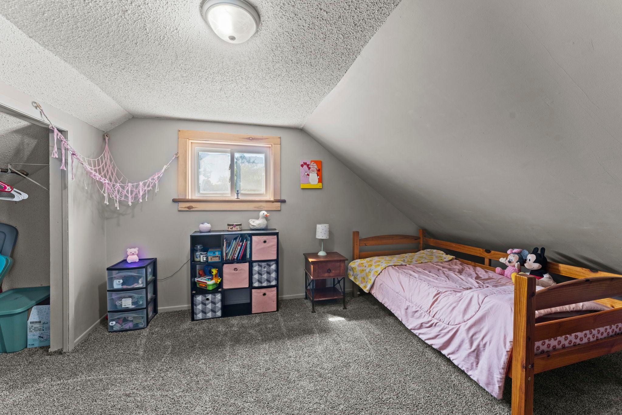 42550 Cedarcrest Trail Property Photo 40