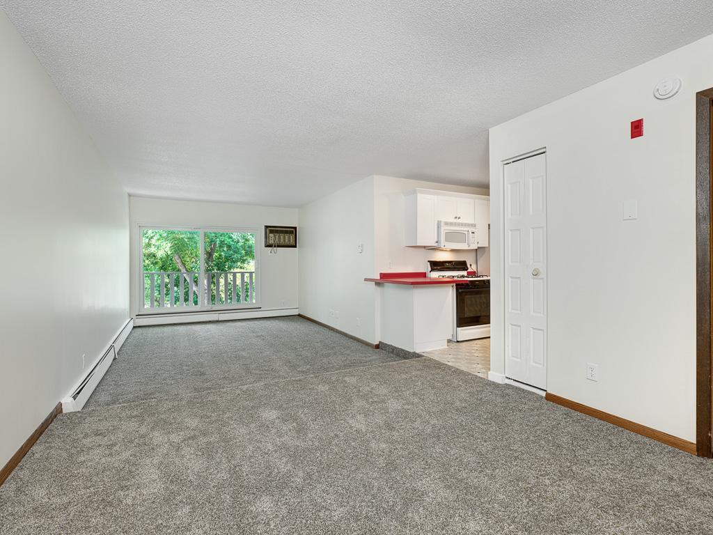 1601 N Innsbruck Drive 361ne Property Photo 8