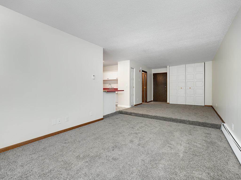 1601 N Innsbruck Drive 361ne Property Photo 10