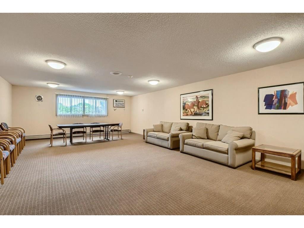 1601 N Innsbruck Drive 361ne Property Photo 19