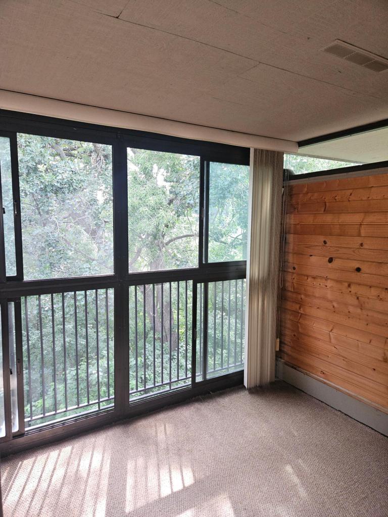 1855 Silver Bell Road 314 Property Photo 5