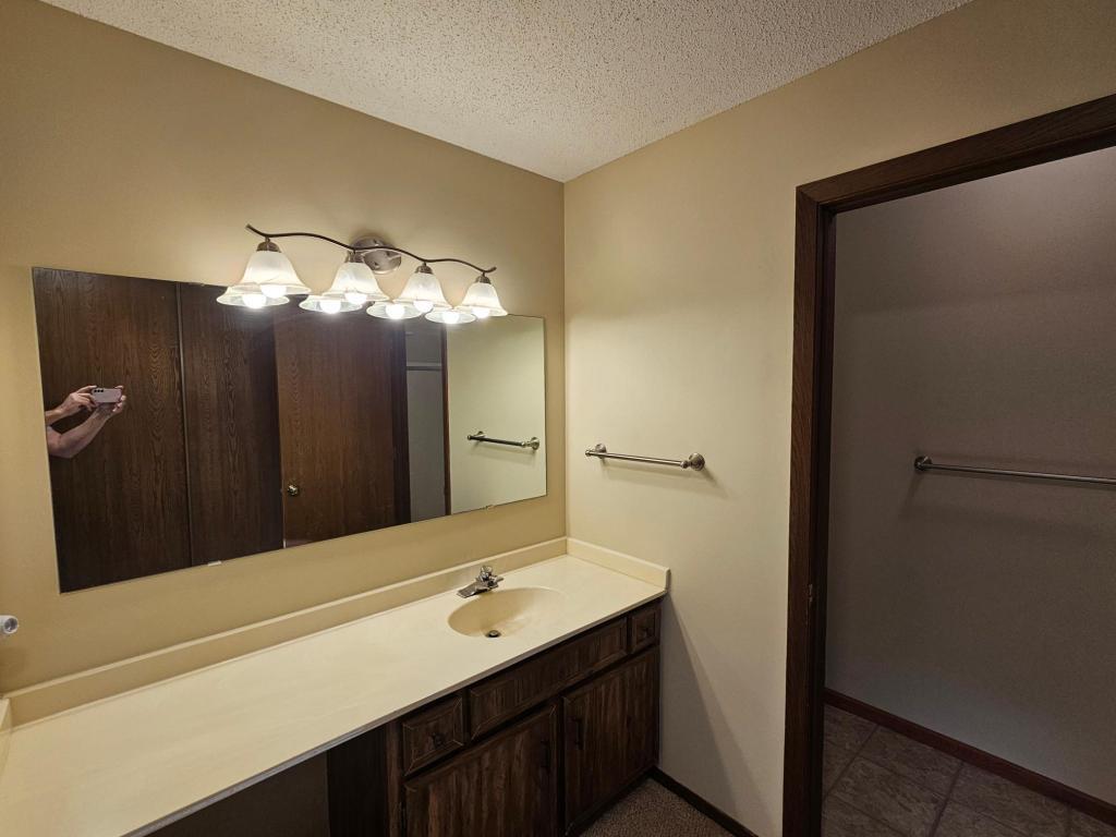 1855 Silver Bell Road 314 Property Photo 14
