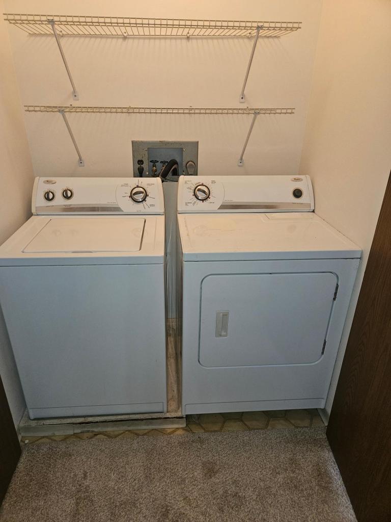 1855 Silver Bell Road 314 Property Photo 15