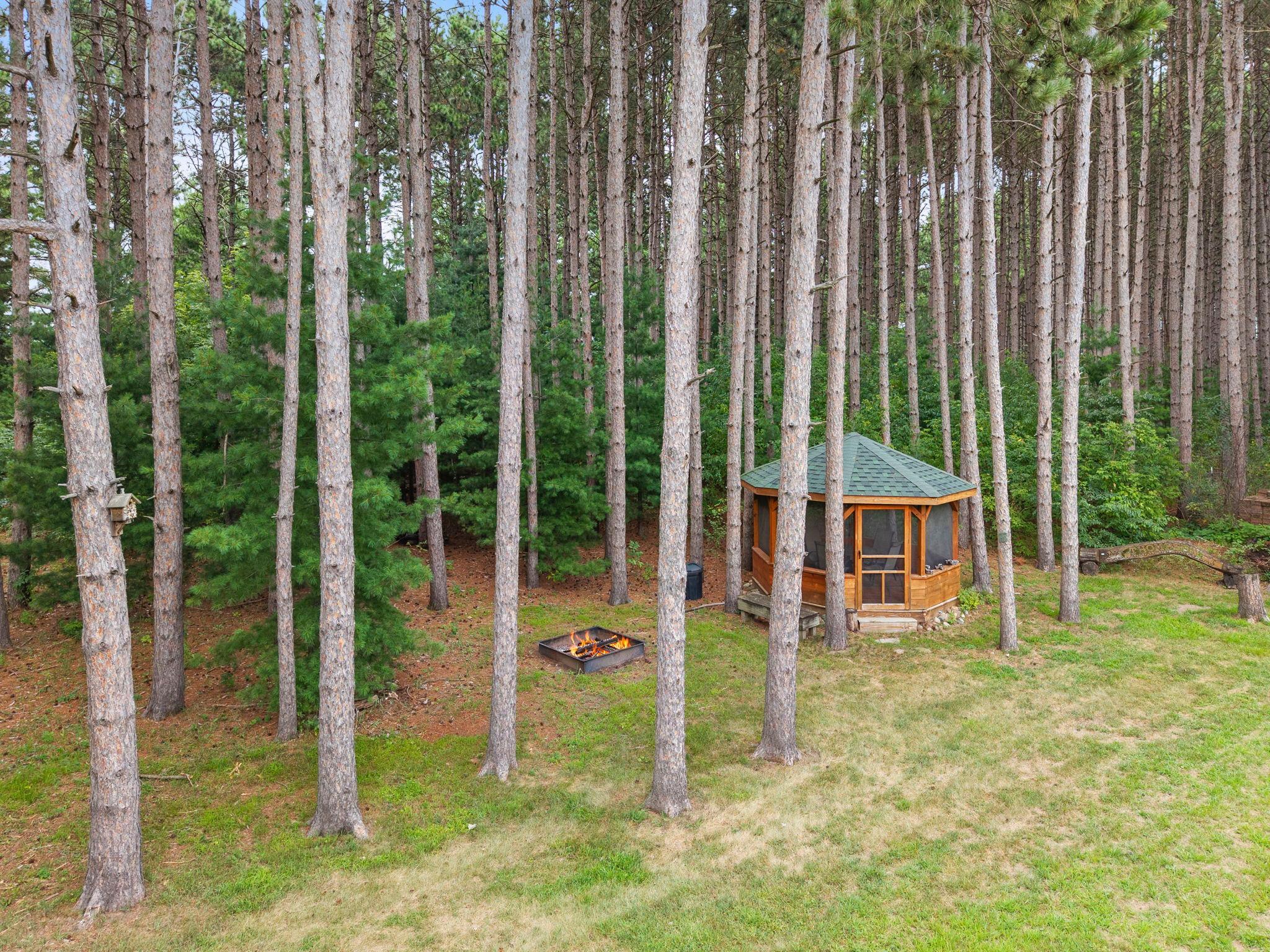 7120 Spruce Drive Property Photo 3