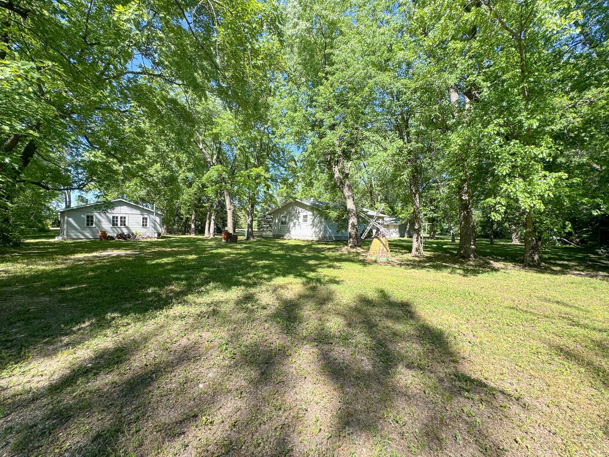 25 Broadway Avenue W Property Photo 32