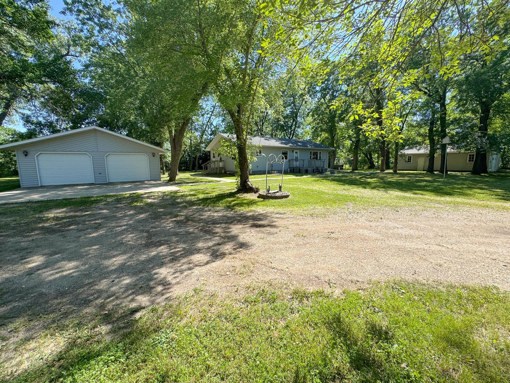 25 Broadway Avenue W Property Photo 33