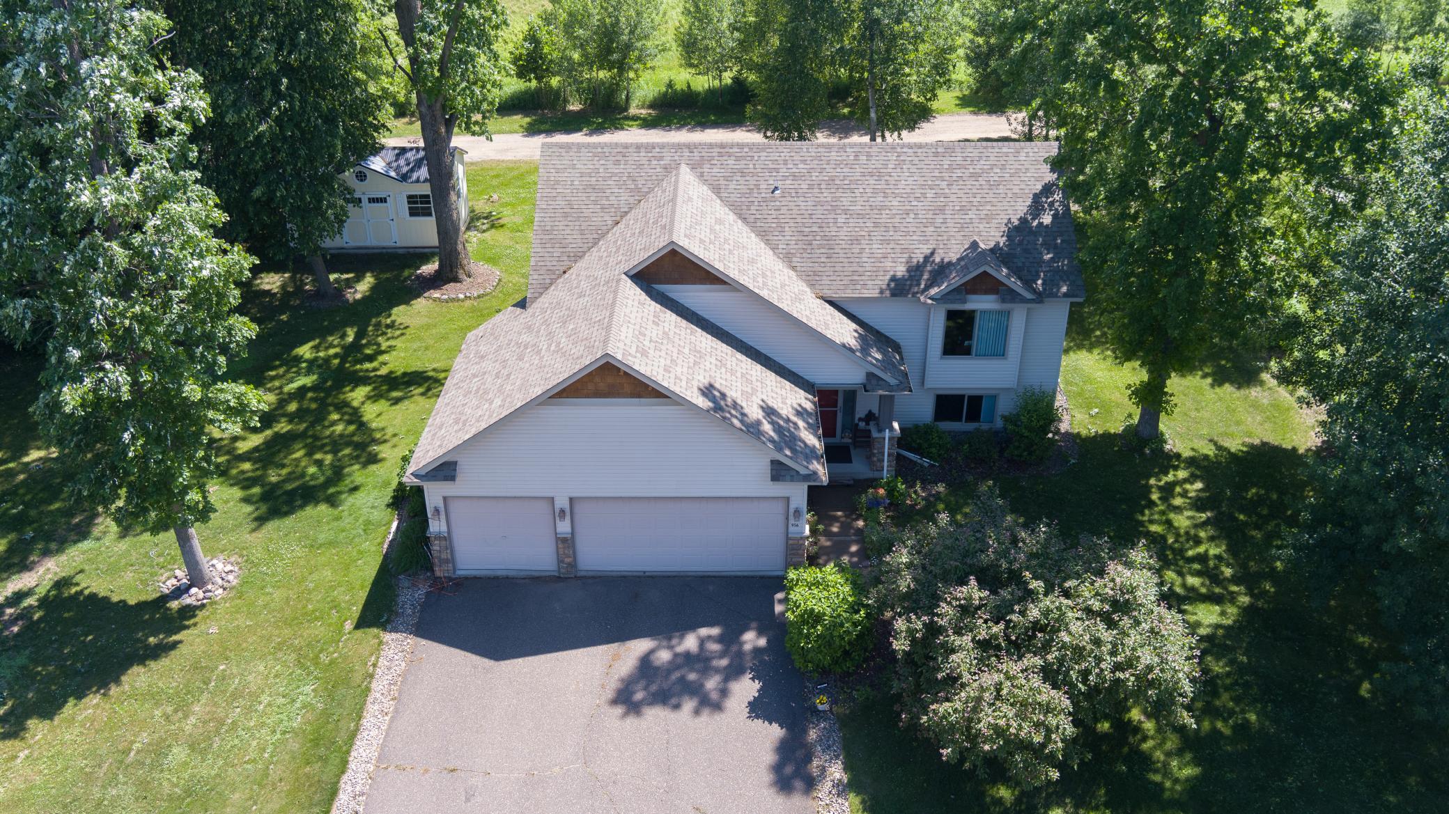 956 Sunflower Way Property Photo 15