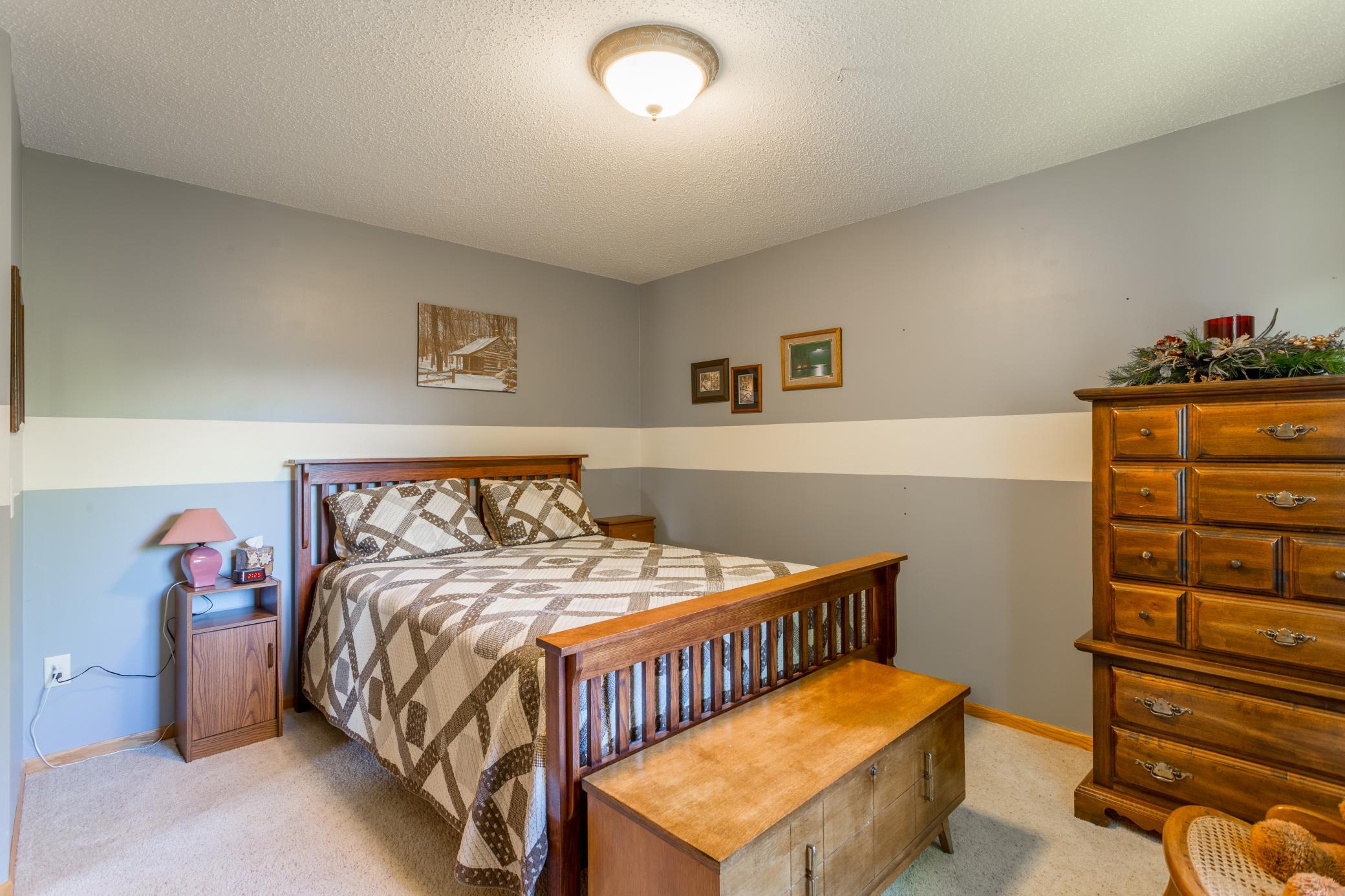 956 Sunflower Way Property Photo 35