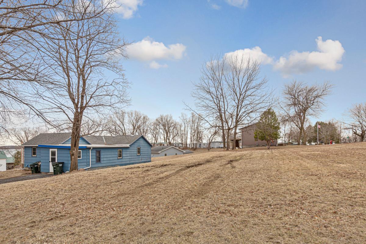 101 State Highway 60 E Property Photo 8