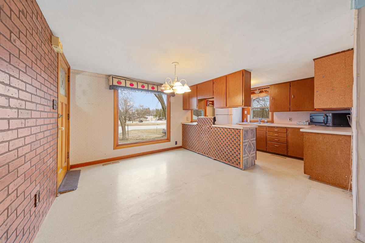 101 State Highway 60 E Property Photo 16
