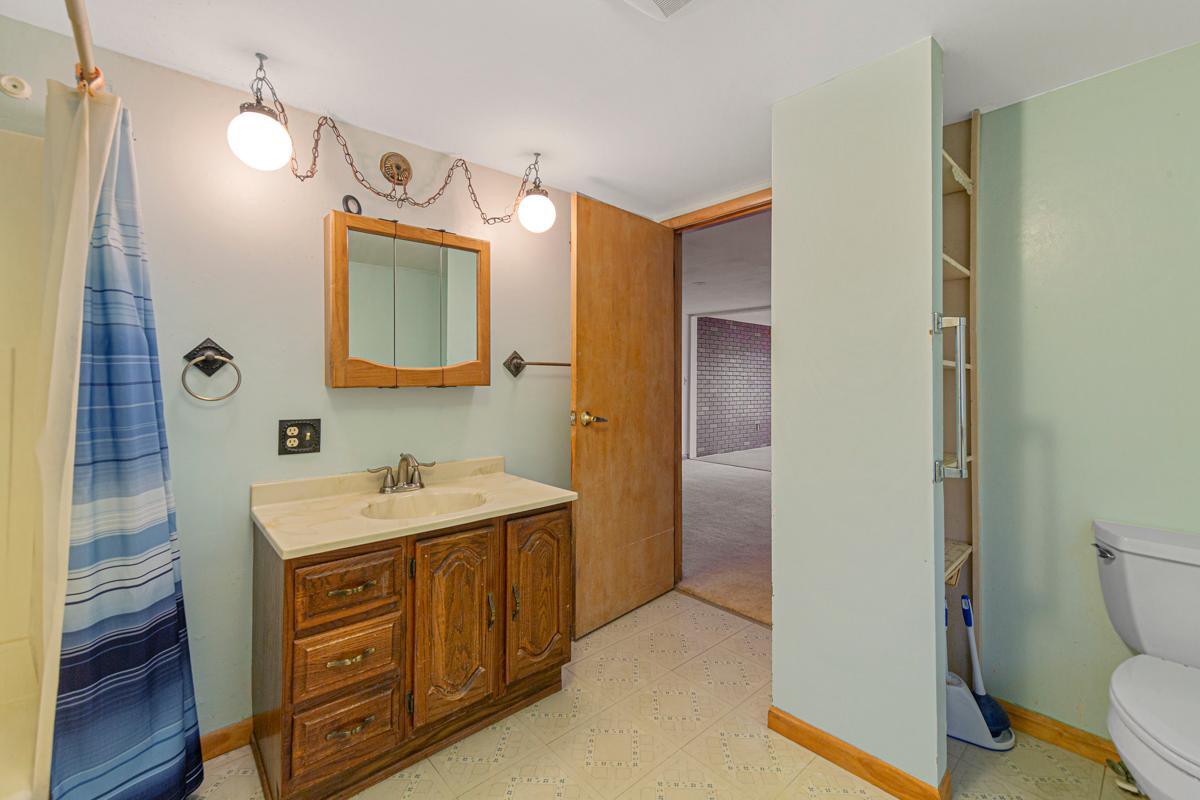 101 State Highway 60 E Property Photo 32