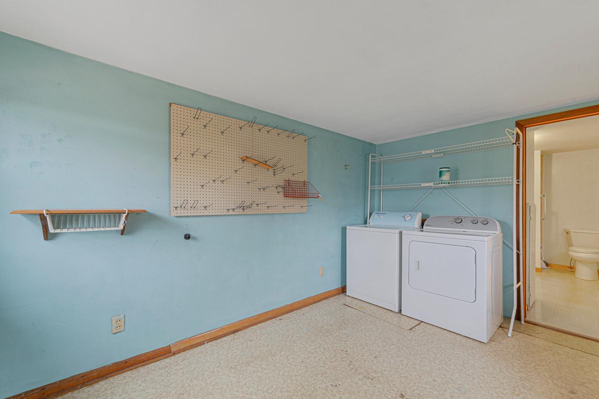 101 State Highway 60 E Property Photo 33