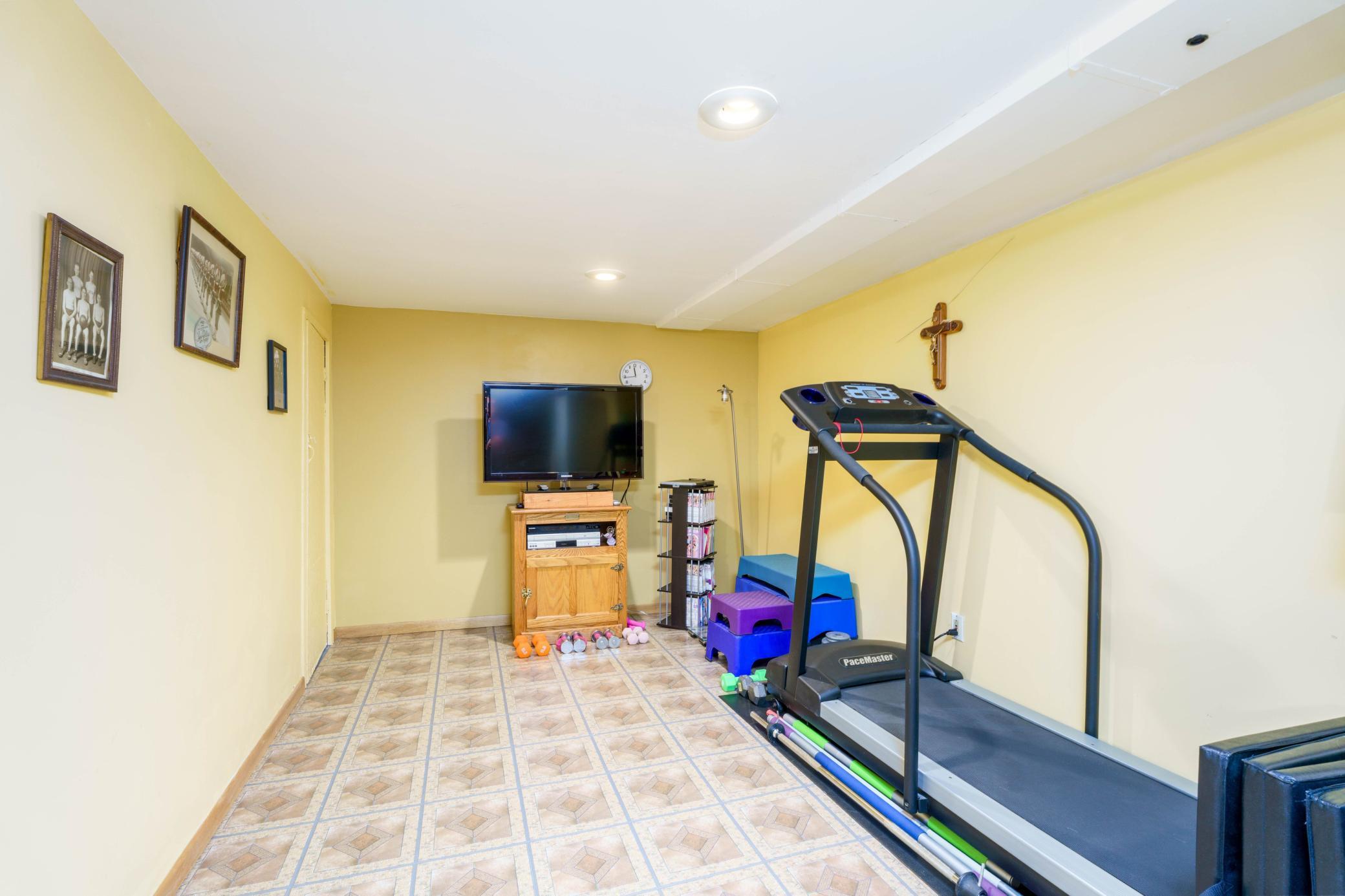 1274 Amble Road Property Photo 19