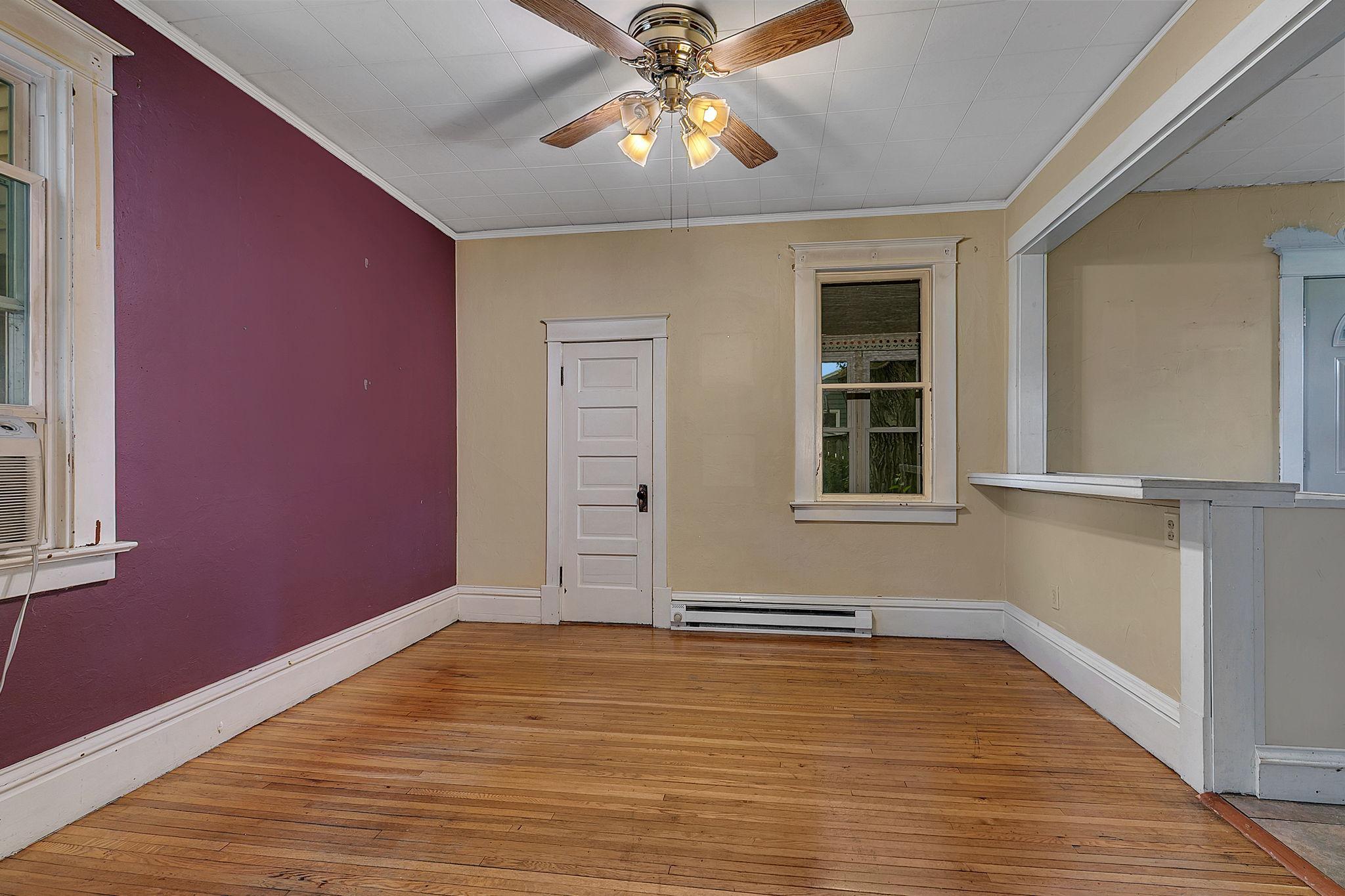 101 4th Avenue S Property Photo 3