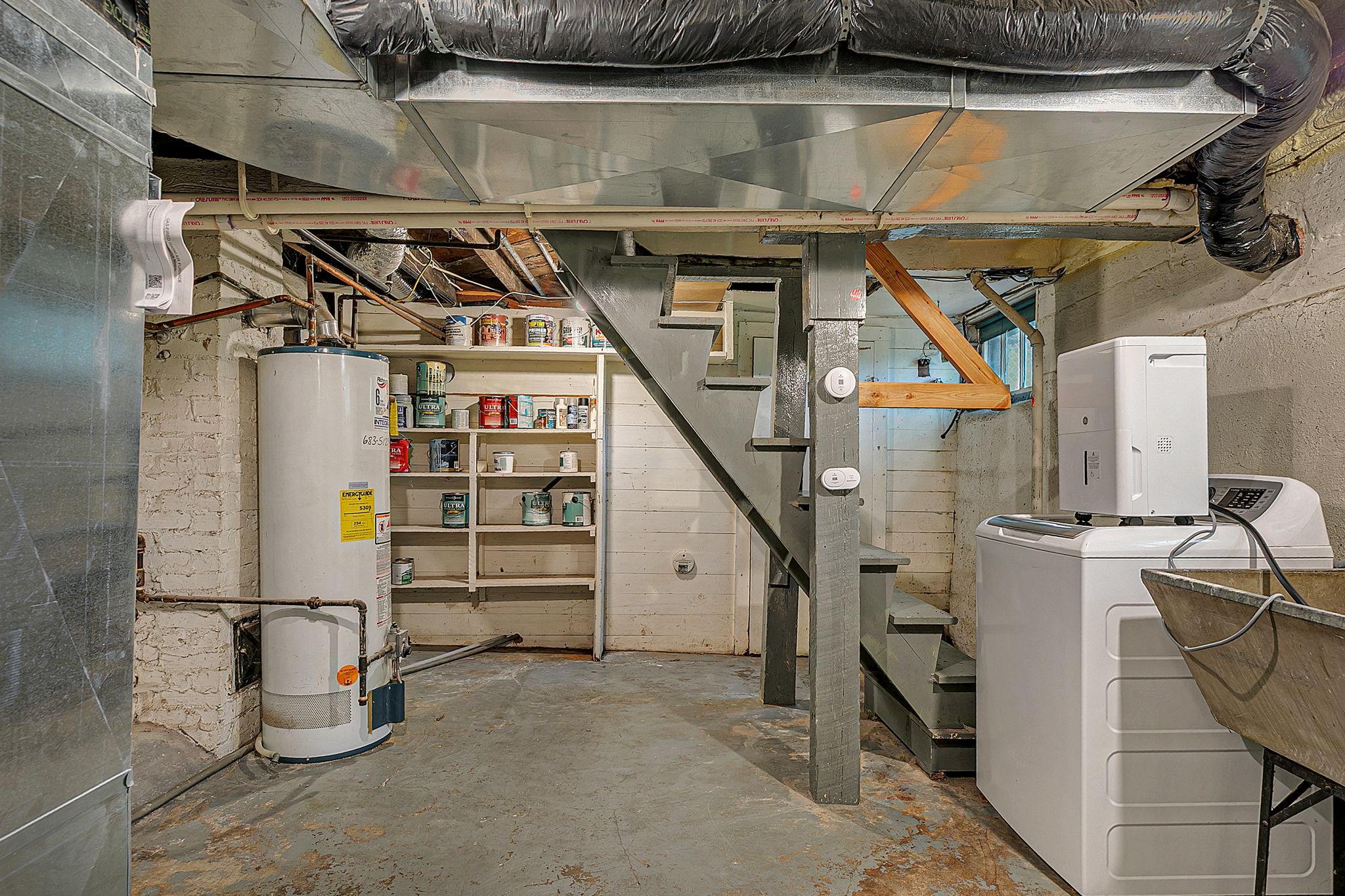 101 4th Avenue S Property Photo 10