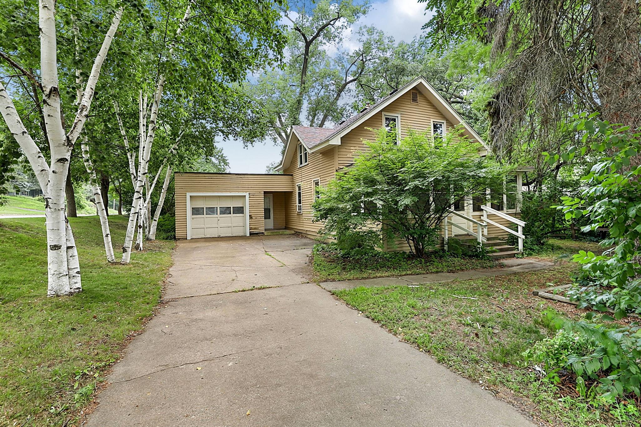 101 4th Avenue S Property Photo 26