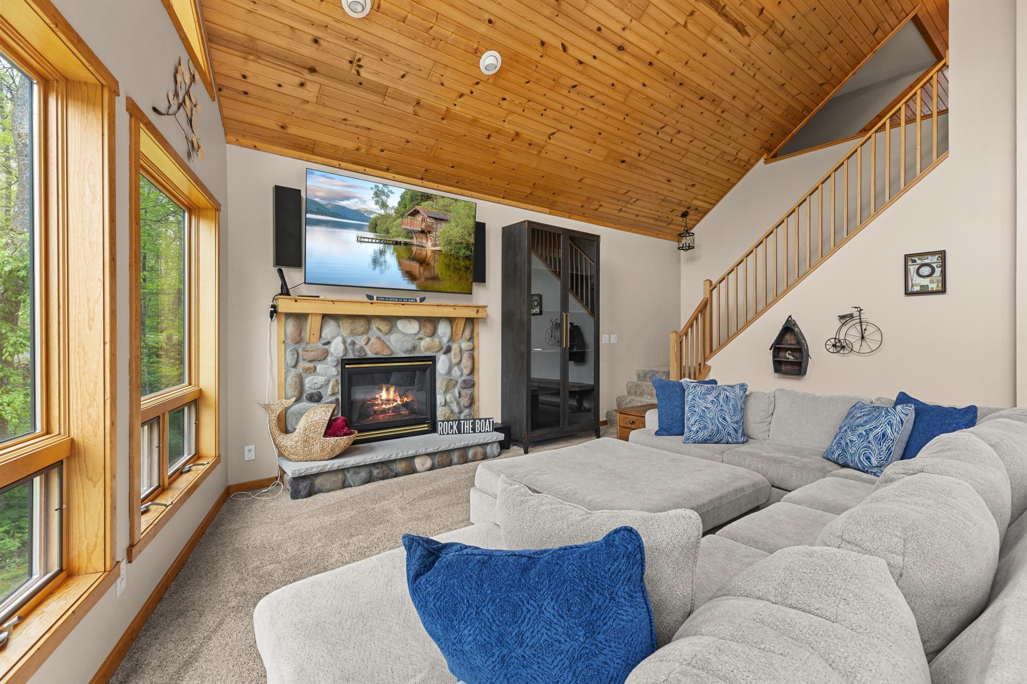 6454 Flying Jib Property Photo 1