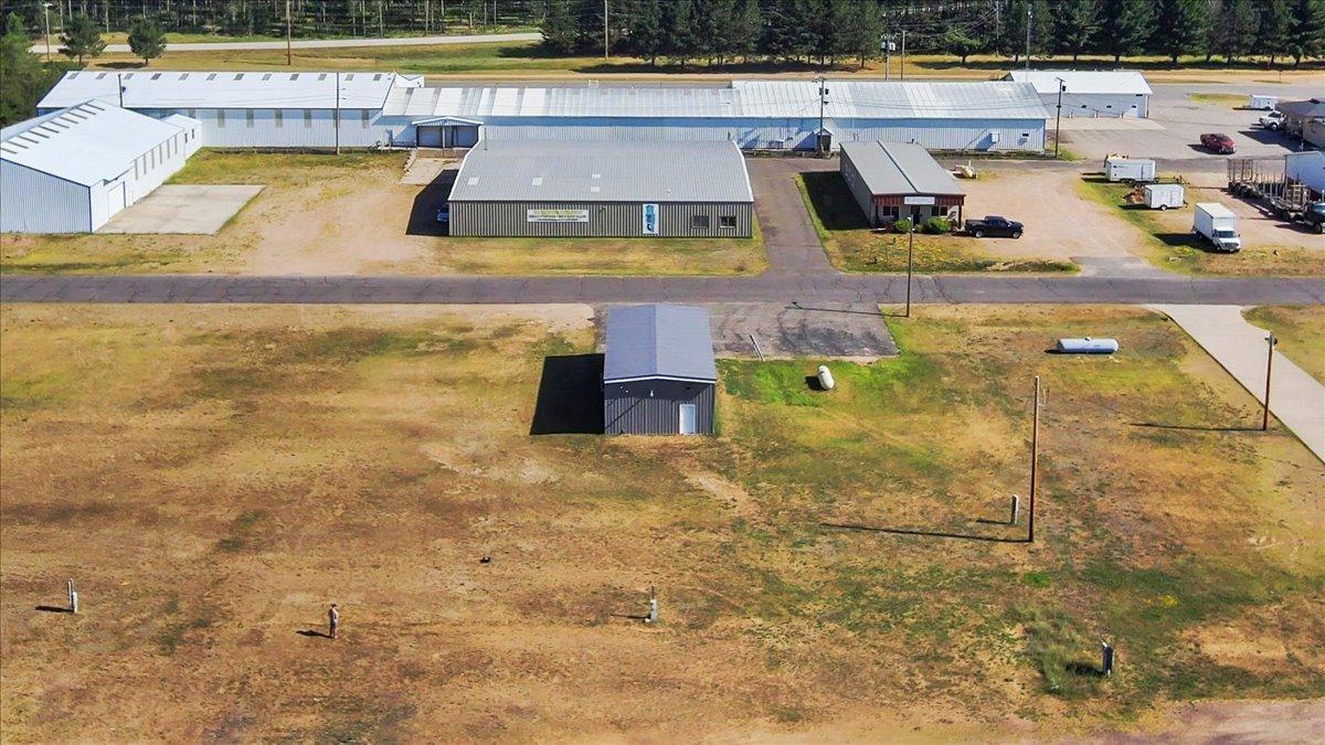 22 Commerce Road Property Photo 28