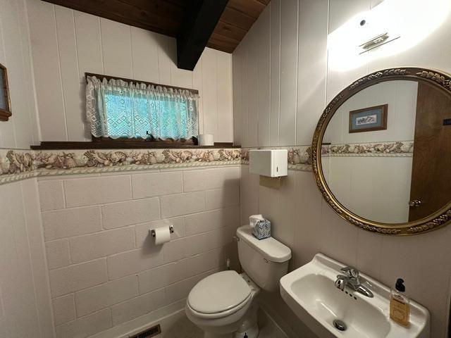 207 Kerr Avenue Property Photo 13