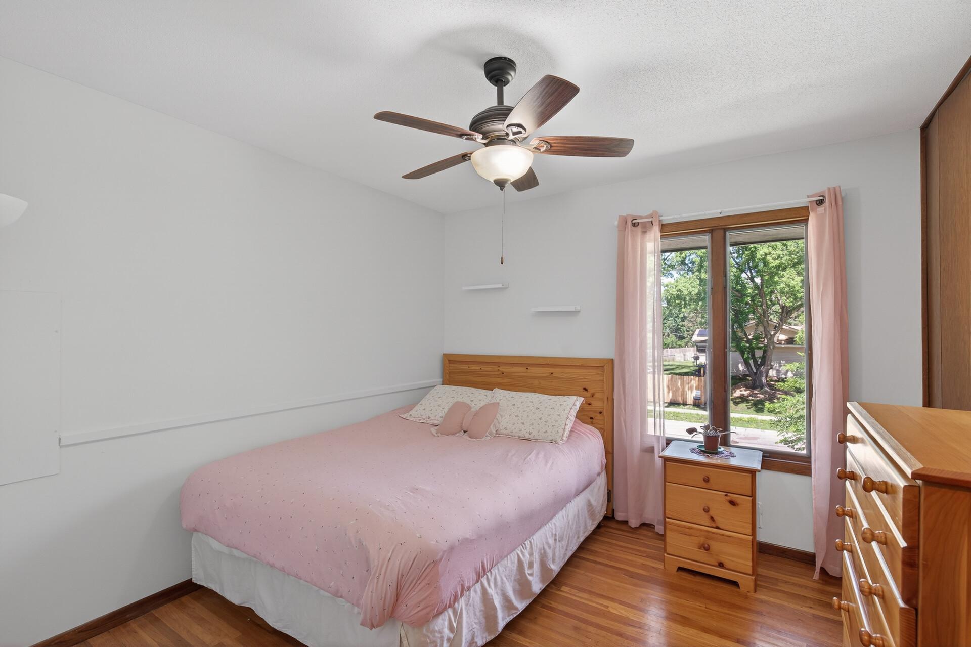 1094 Lowell Drive Property Photo 21