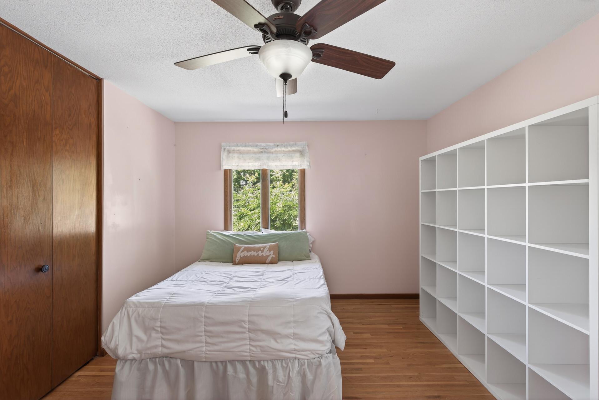 1094 Lowell Drive Property Photo 24