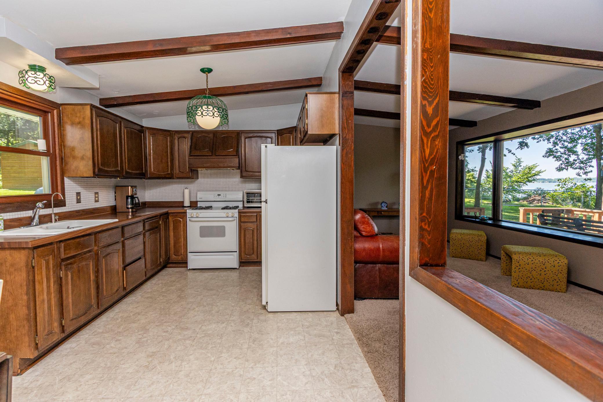 31269 Evenhurst Road Property Photo 9