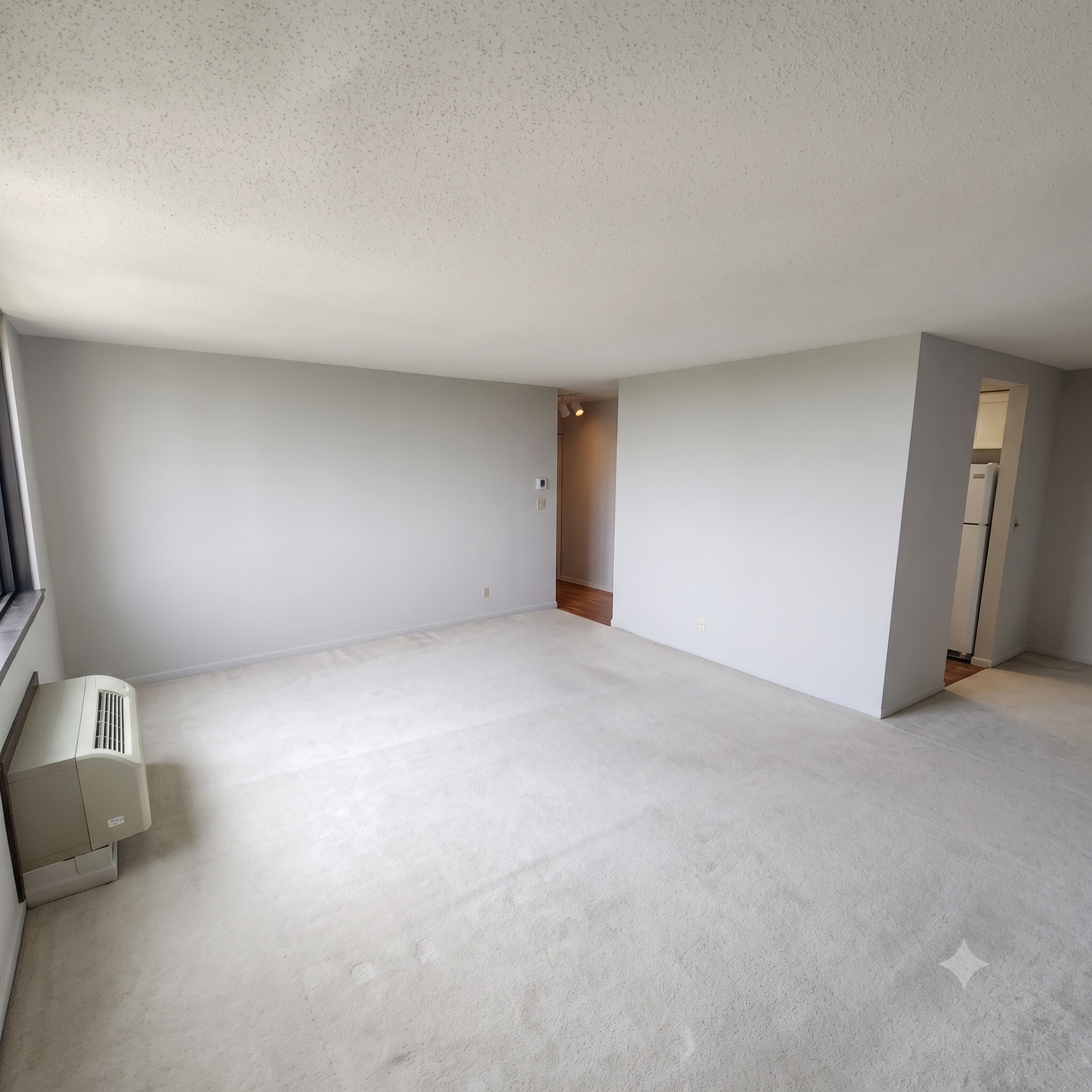 1181 Edgcumbe Road 1412 Property Photo 3