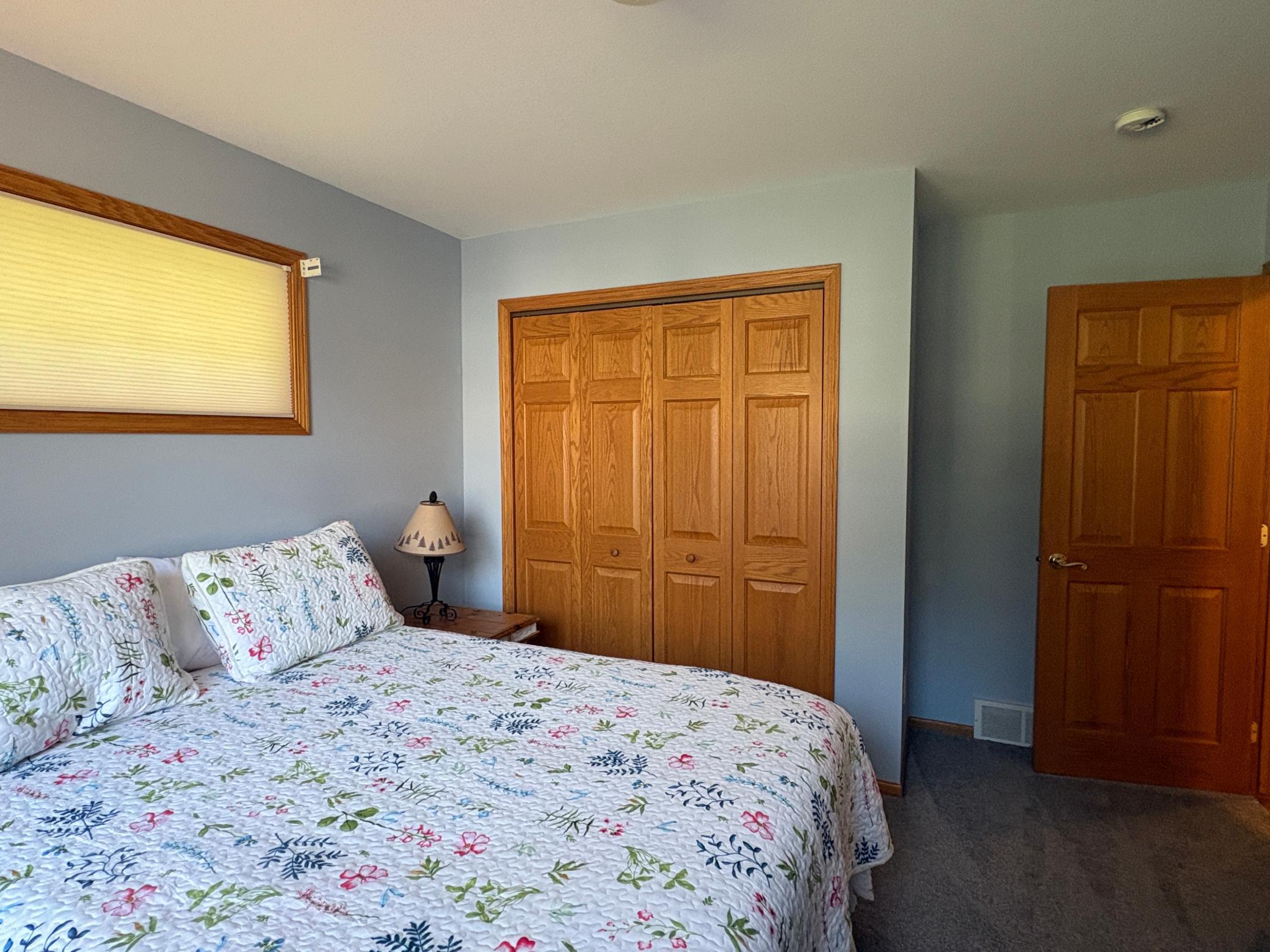 4635 Hemlock Lane Property Photo 9
