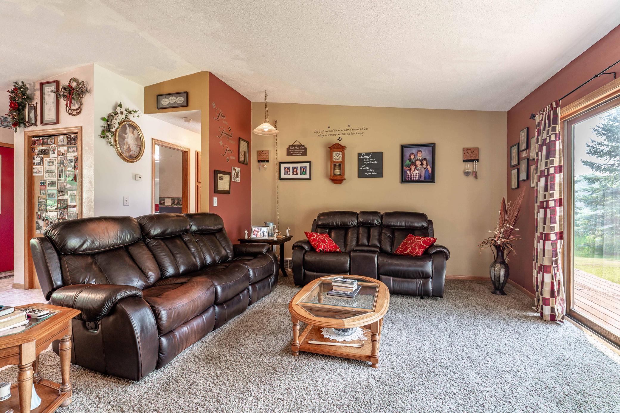 33667 County Highway 27 Property Photo 18