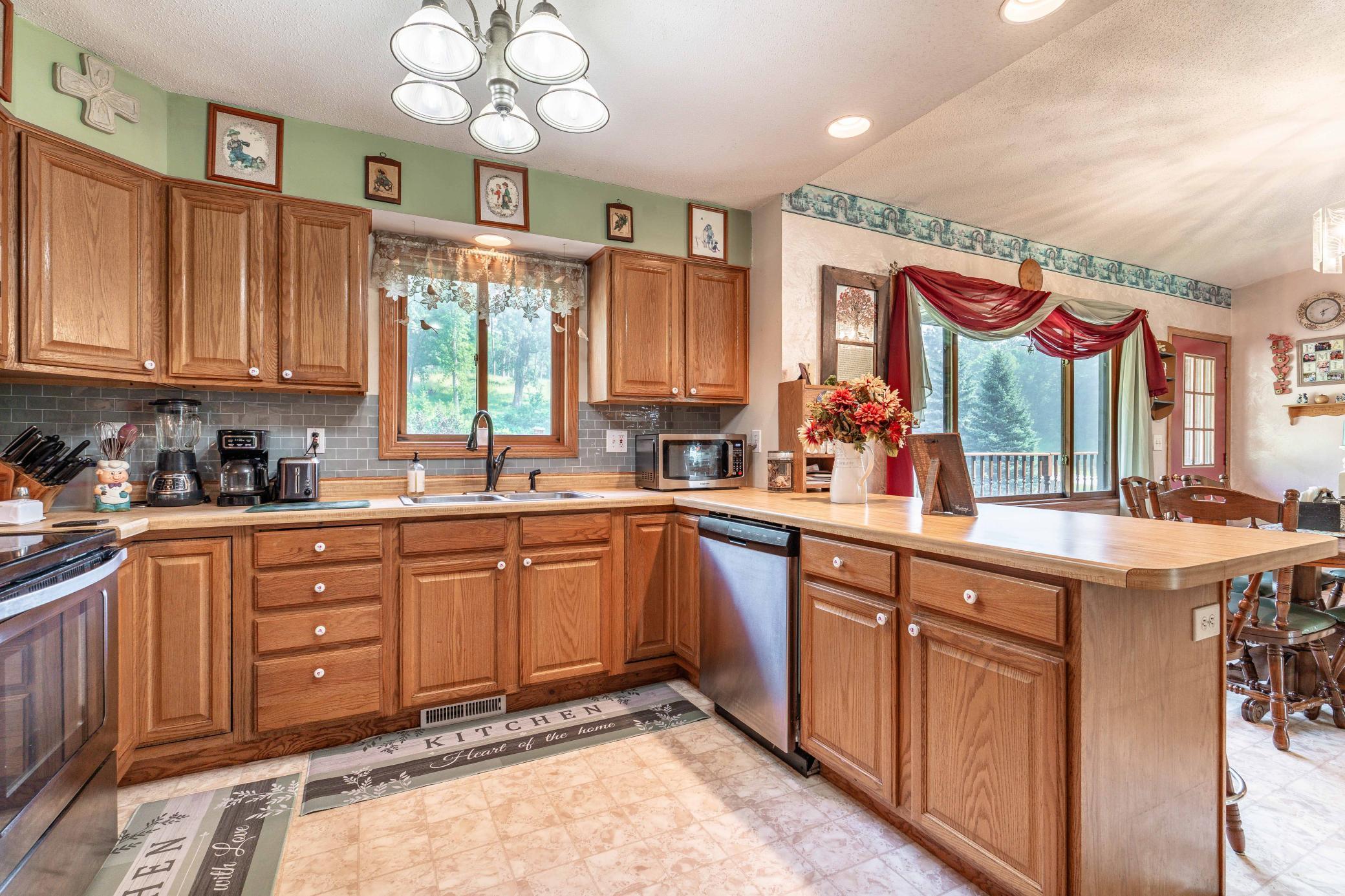 33667 County Highway 27 Property Photo 25