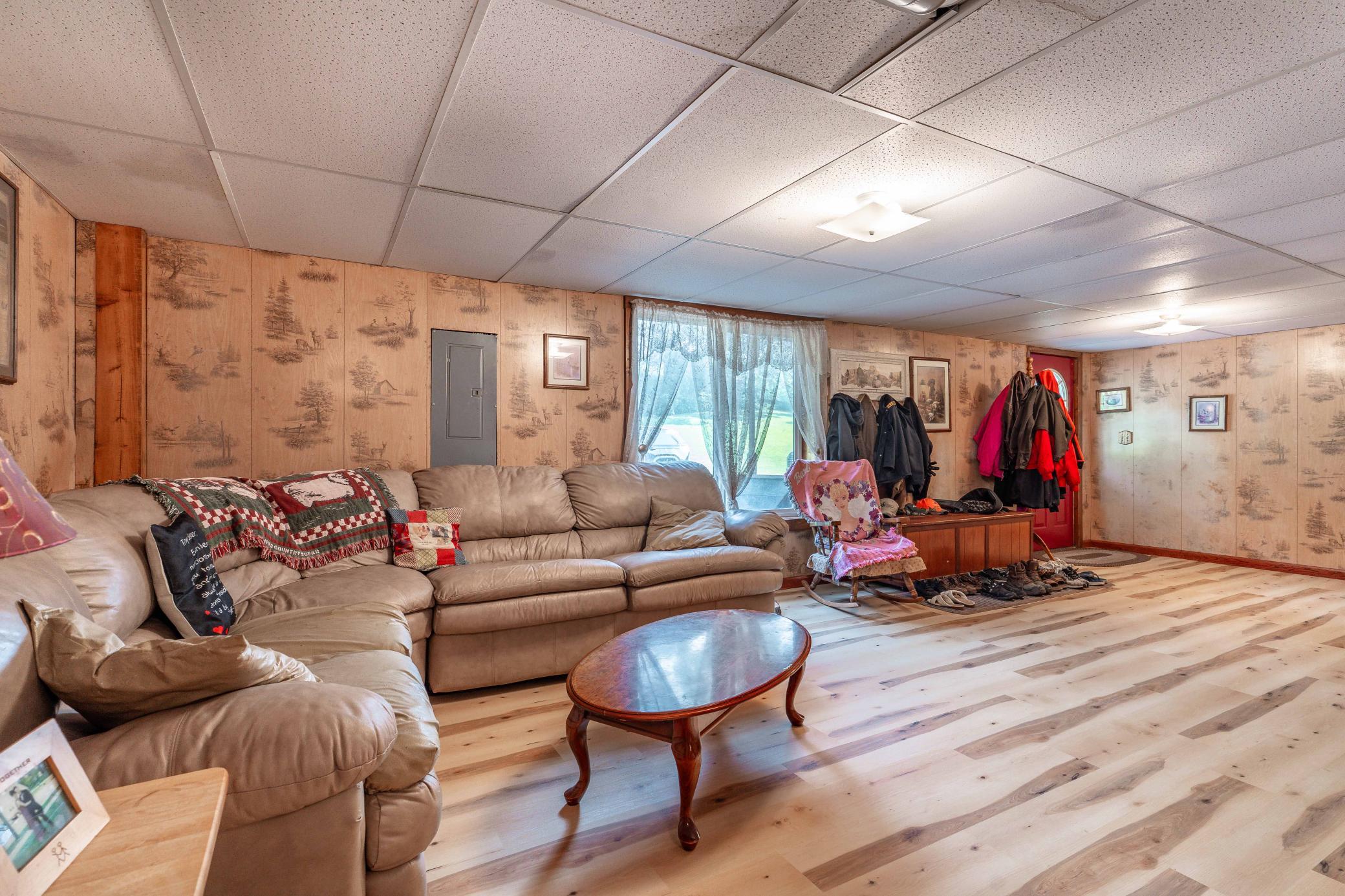 33667 County Highway 27 Property Photo 47