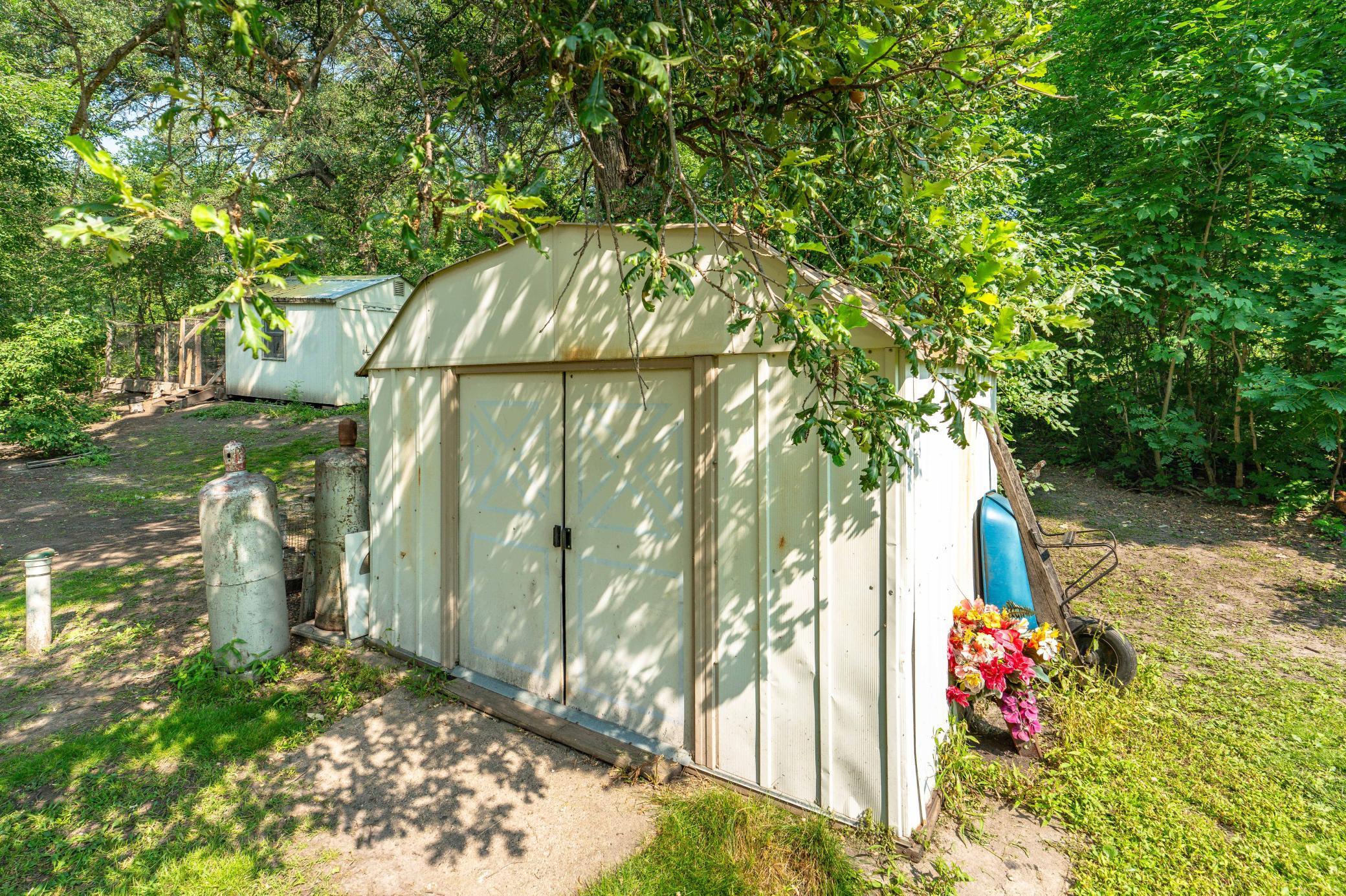 33667 County Highway 27 Property Photo 59