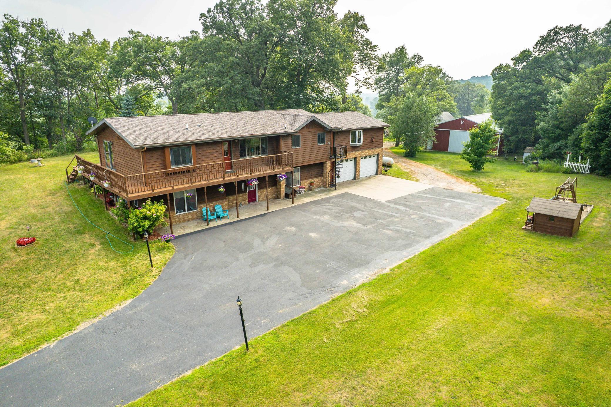33667 County Highway 27 Property Photo 60