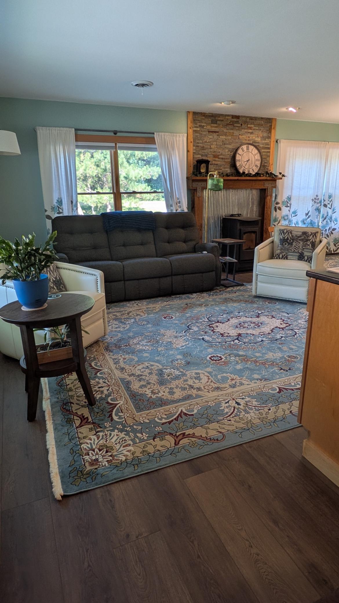 4856 Sawmill Road Property Photo 4