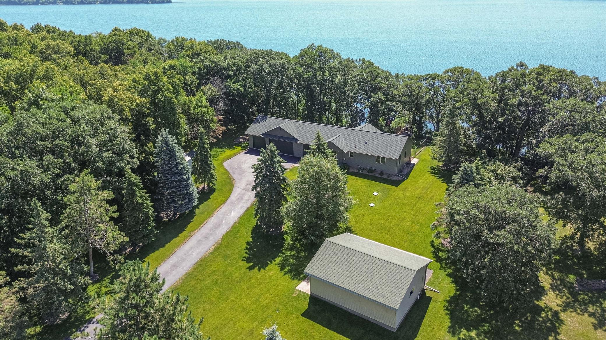 44118 Blackjack Drive Property Photo 1