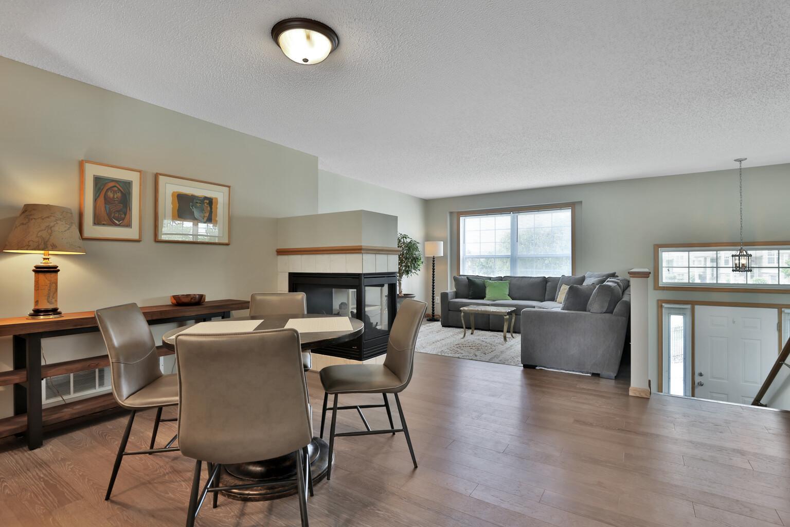5175 Fairpoint Drive N Property Photo 13