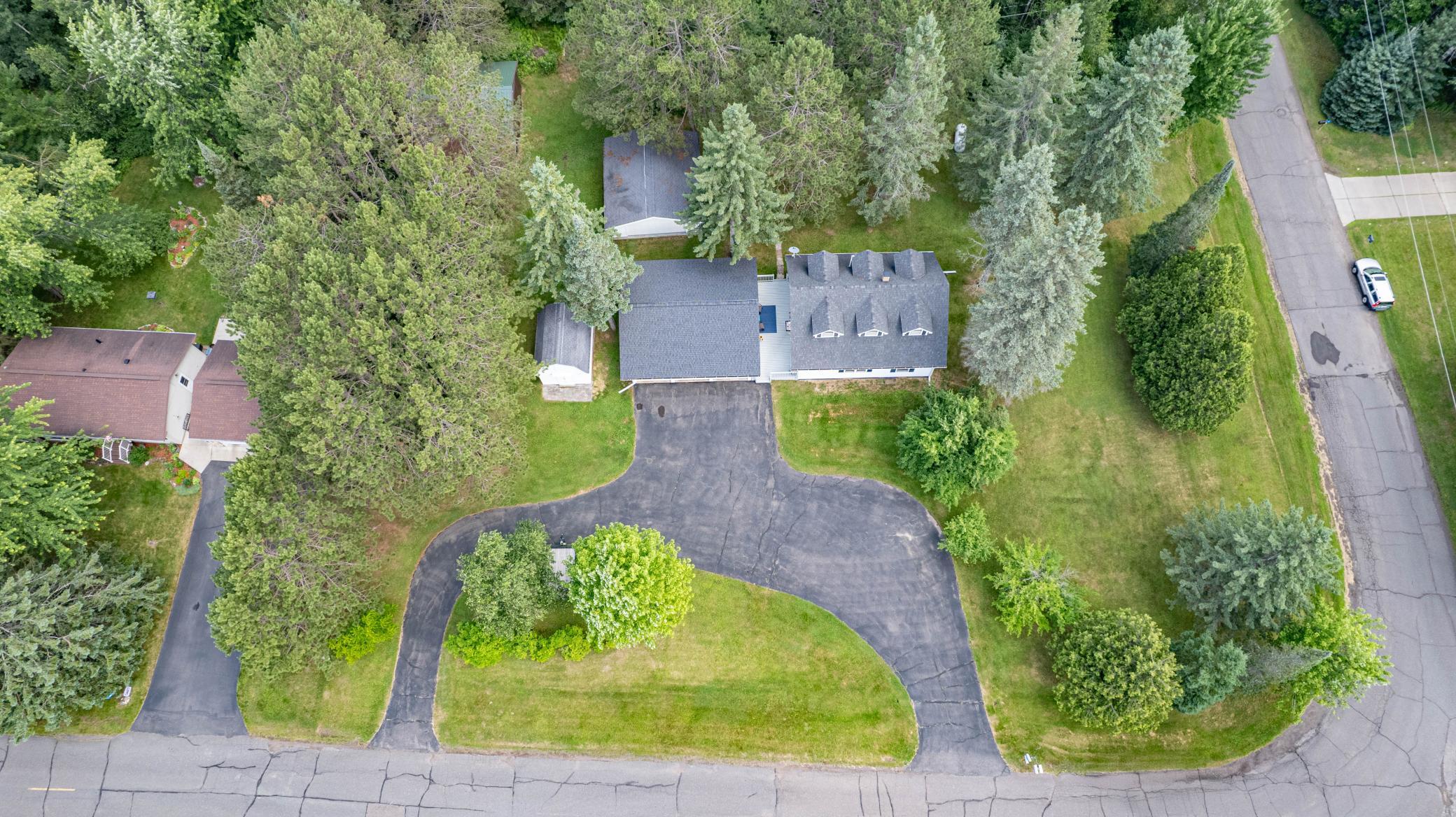 27 Maple Drive Property Photo 5