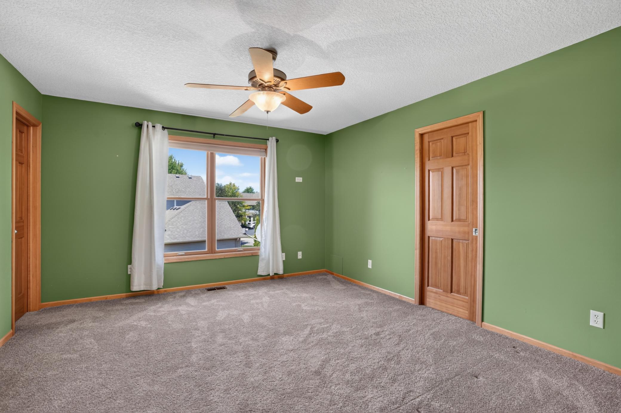 18897 Explorer Trail Property Photo 32