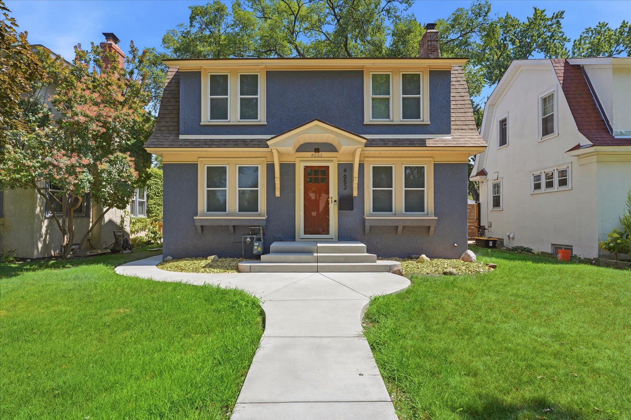4653 Clinton Avenue Property Photo 1