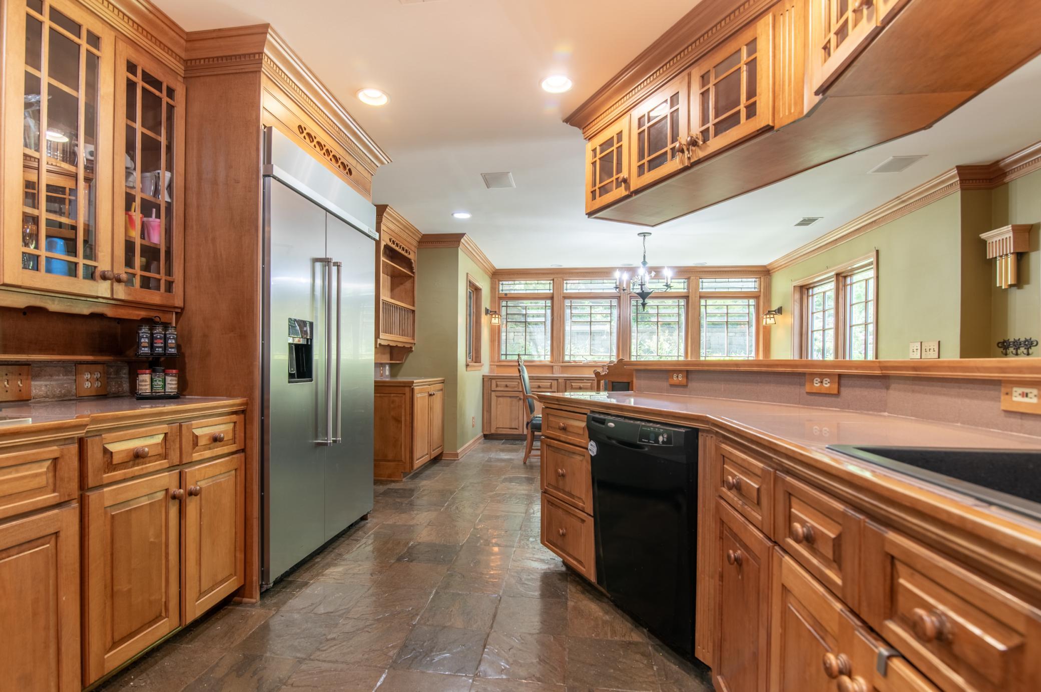 53 W Lake Boulevard Property Photo 27