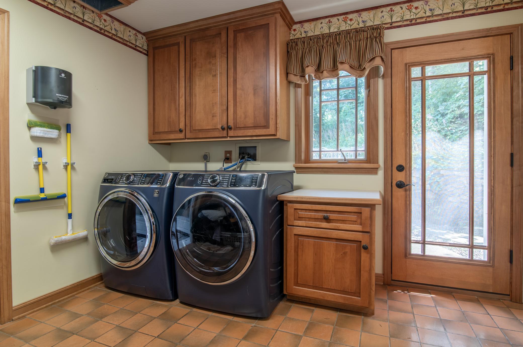 53 W Lake Boulevard Property Photo 45